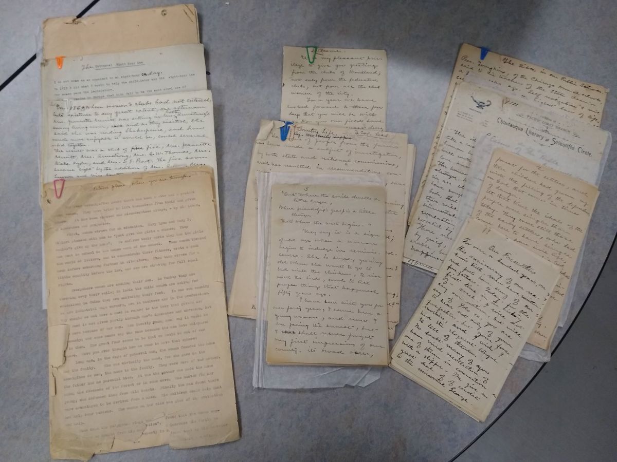 Why I Love Archivists&nbsp;(2)